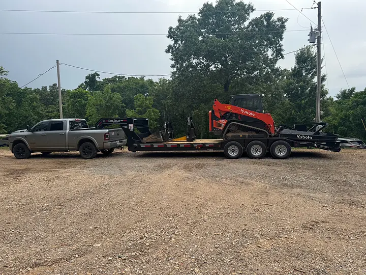 Professional land clearing equipment serving Bentonville area